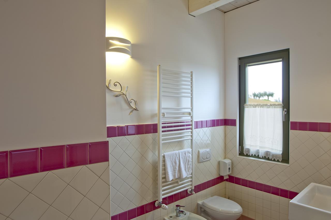 Triple Room,631294956:JPEG